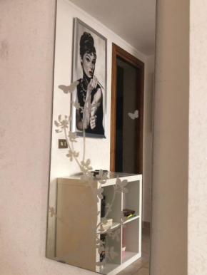 A.B Battistini Short Let's Rome
